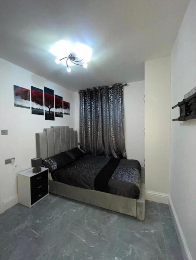 Entire 5 Star Luxury Whalley House Wifi Tv Luxury Burnley Exterior photo