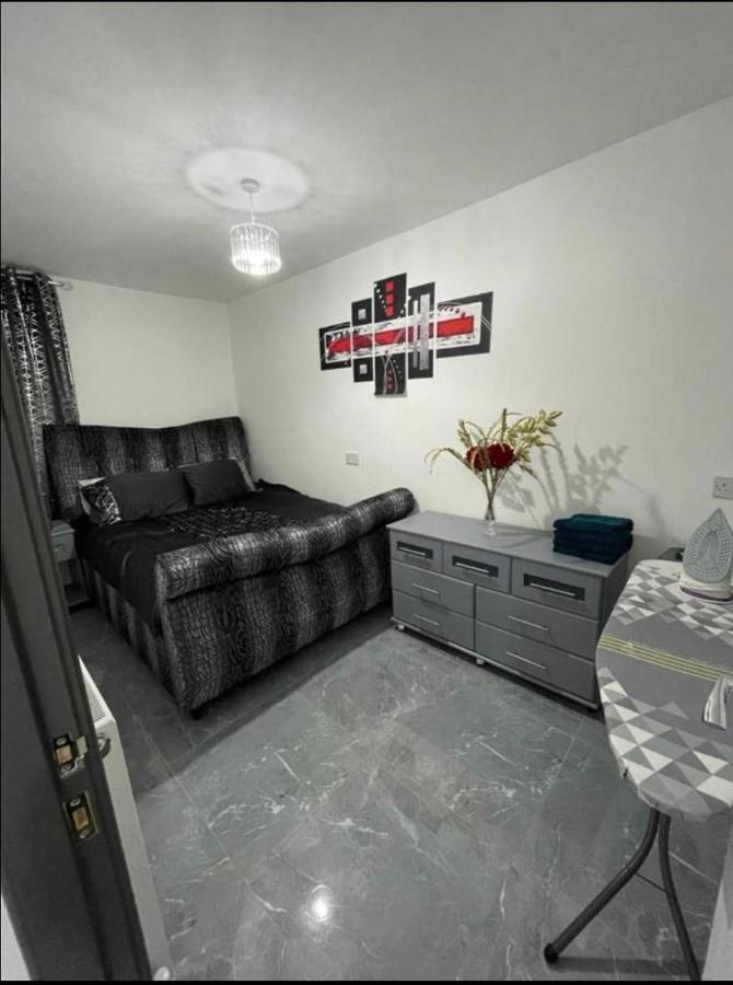 Entire 5 Star Luxury Whalley House Wifi Tv Luxury Burnley Exterior photo