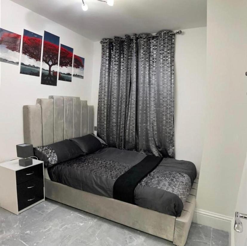 Entire 5 Star Luxury Whalley House Wifi Tv Luxury Burnley Exterior photo